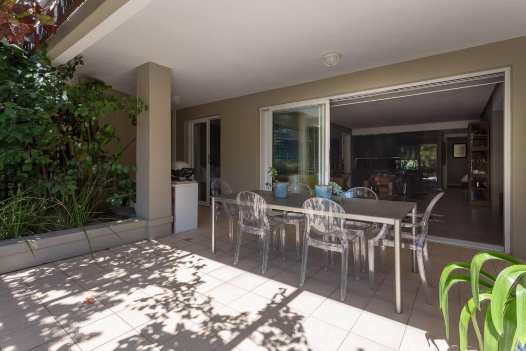 Apartment Luxury Waterfront Canals Cape Town